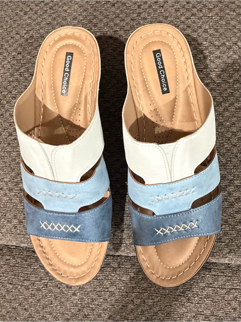 Good Choice Women’s Three-Band Slide Sandals in White and Blue